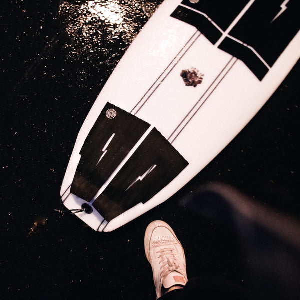 SURF TAIL PAD FLASH PRO - WAVEPATROL